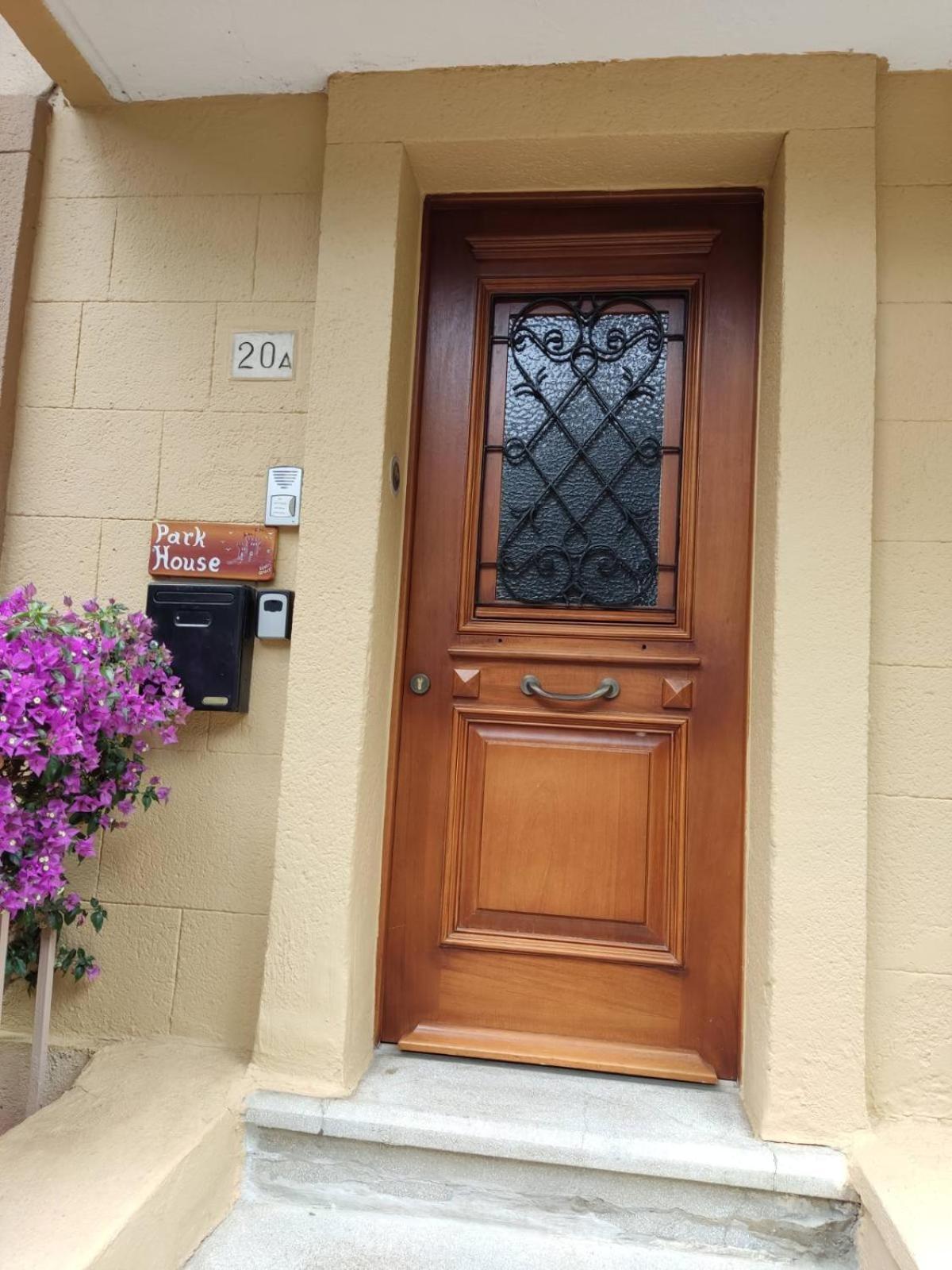 Park House -Beside The Medieval Town Of Rhodes Rhodes City Екстериор снимка